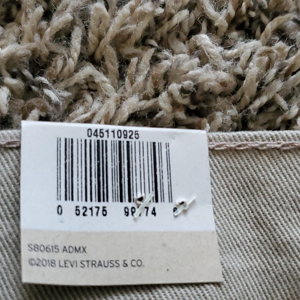 Jeans - Picture 4 of 4